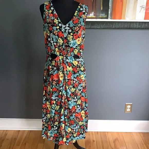ASOS floral print open back front peek waist midi - Picture 1 of 6